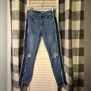 Ban•Jera outside hem short jean sz 26